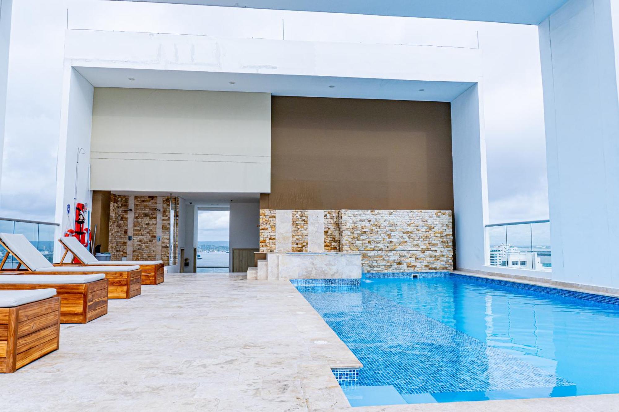 Apto Navy 6 Tripulantes